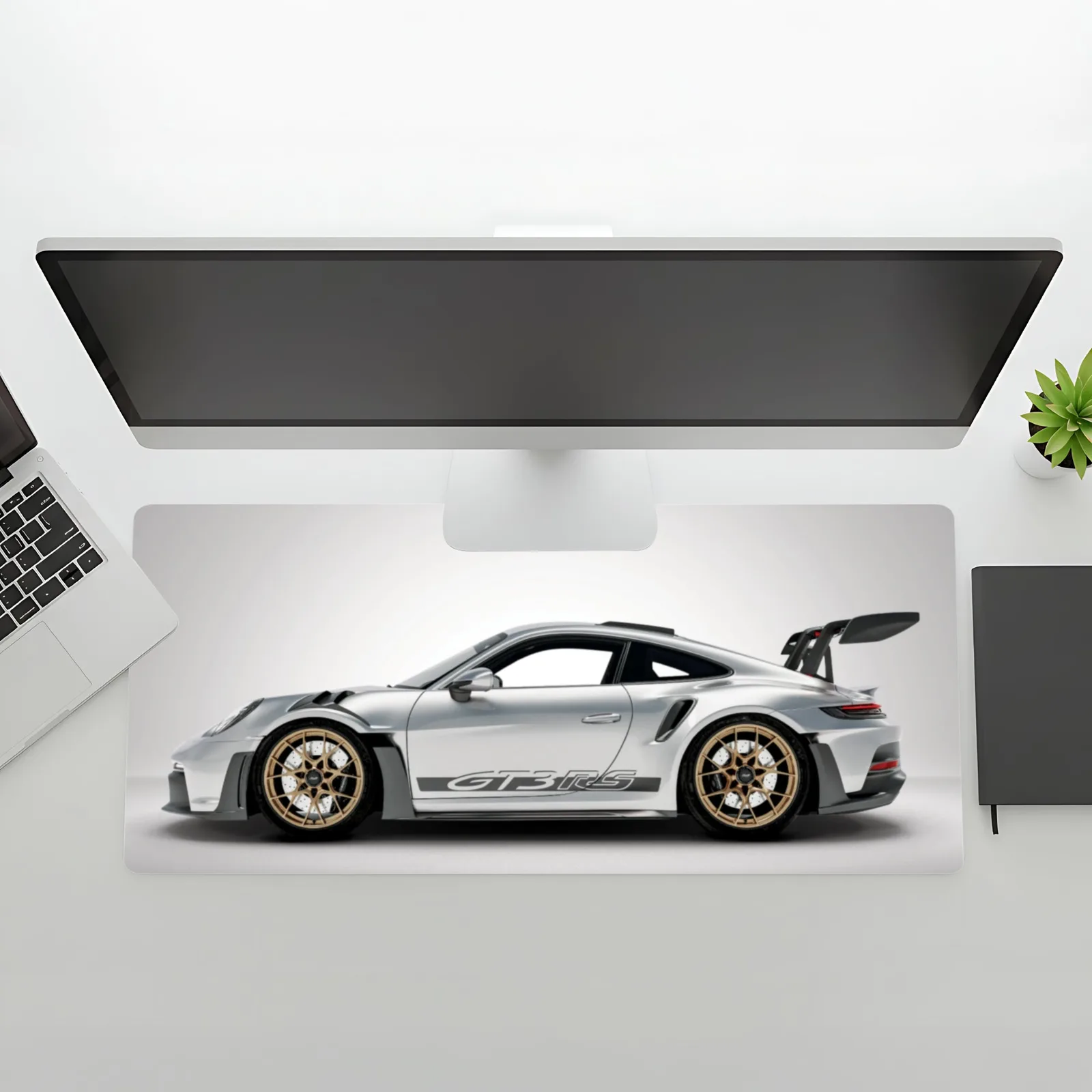 Porsche 911 GT3 RS (992) Mousepad